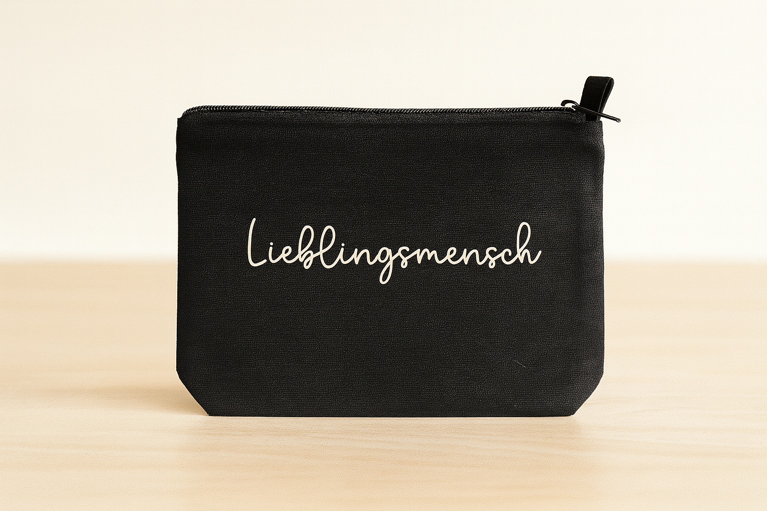 Kosmetiktasche „Lieblingsmensch“ – Schminktäschchen 21x12 cm, Polyester, Schwarz