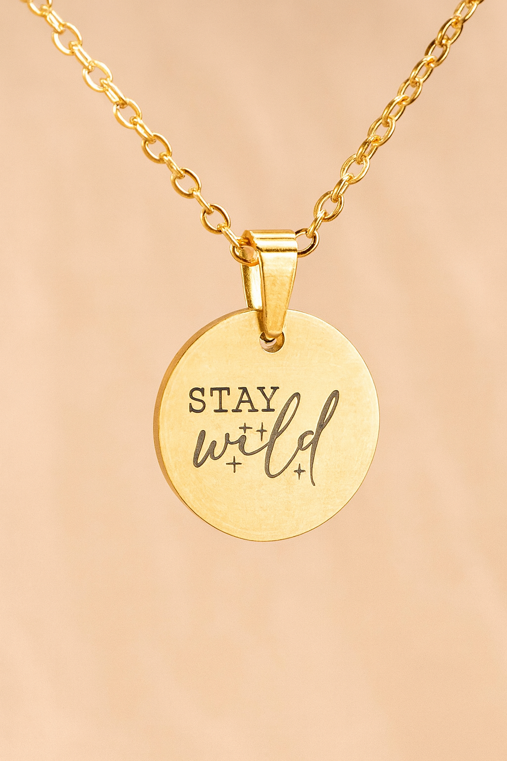 Edelstahlkette mit Anhänger – Stay Wild (Gold, 16 mm)