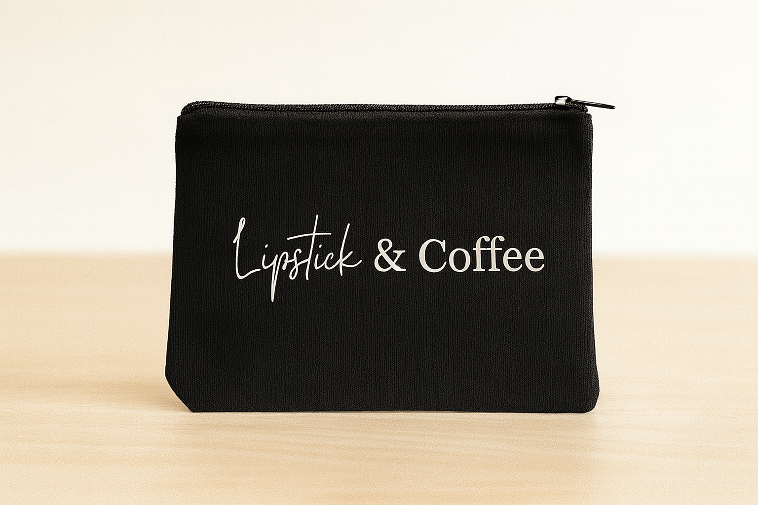 Kosmetiktasche „Lipstick & Coffee“ – Schminktäschchen 21x12 cm, Polyester, Schwarz